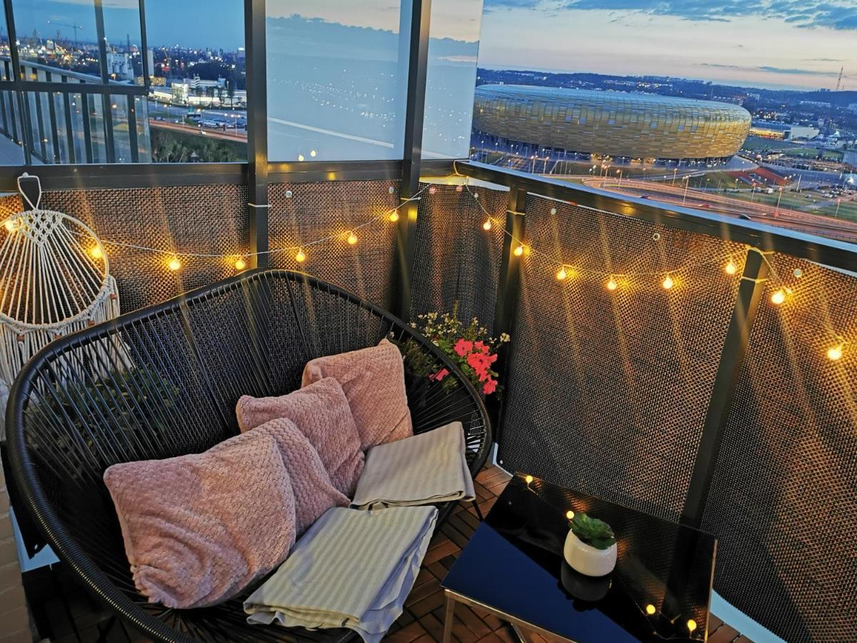 Apartament Przy Bursztynowym Stadionie Gdansk Exterior foto