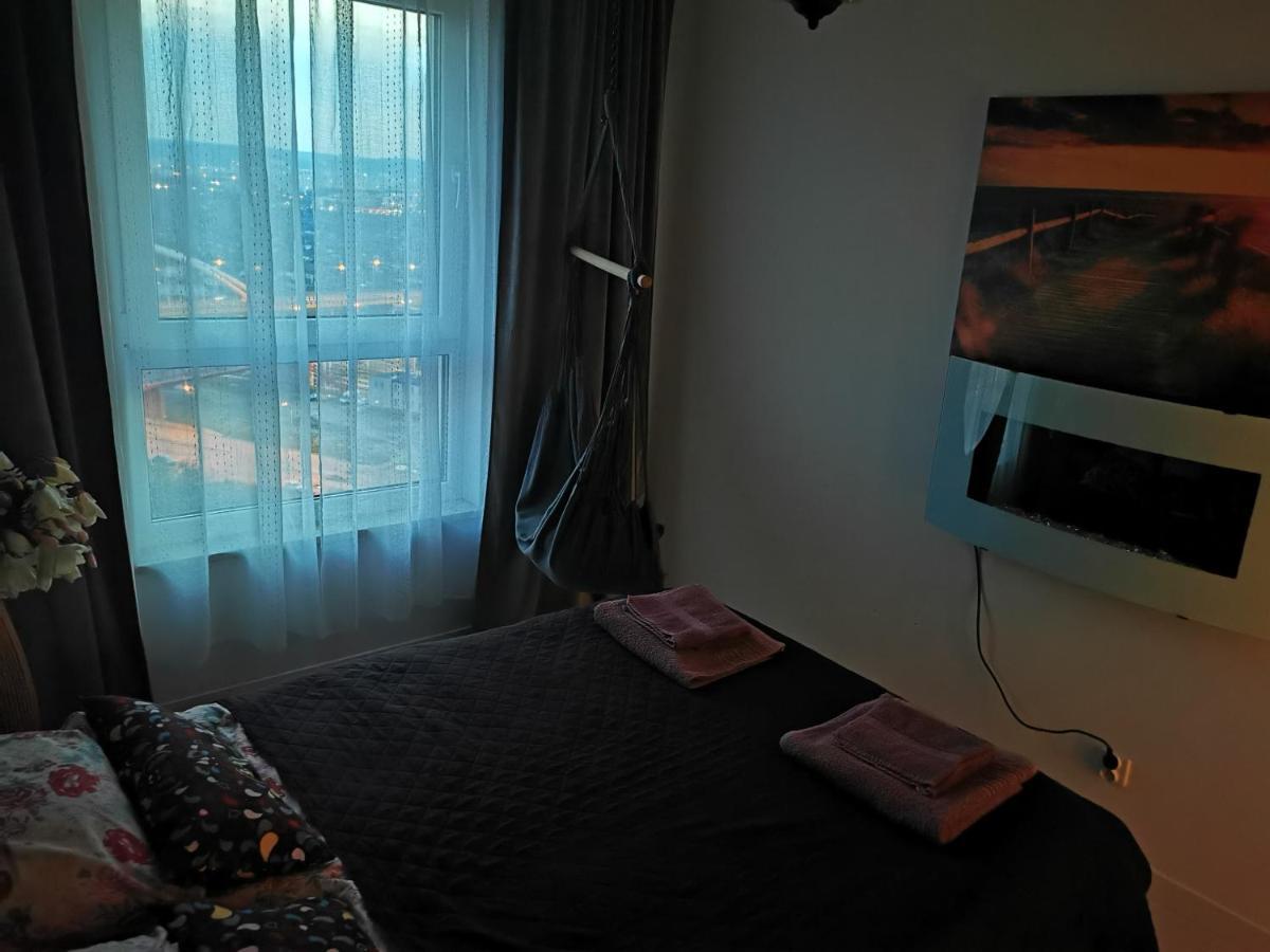 Apartament Przy Bursztynowym Stadionie Gdansk Exterior foto